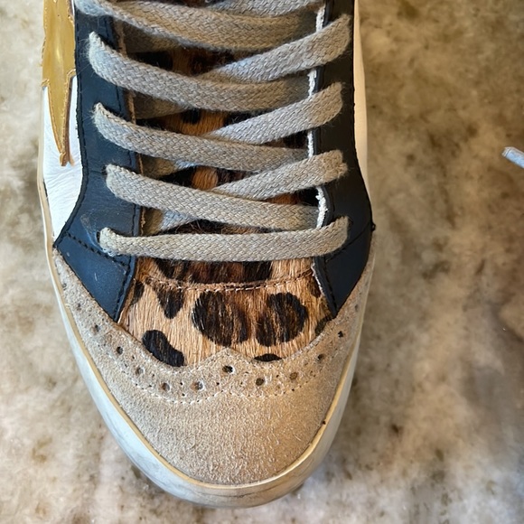 Golden Goose mid star, leather leopard sneaker w gold star, size 37, with box - Picture 11 of 16